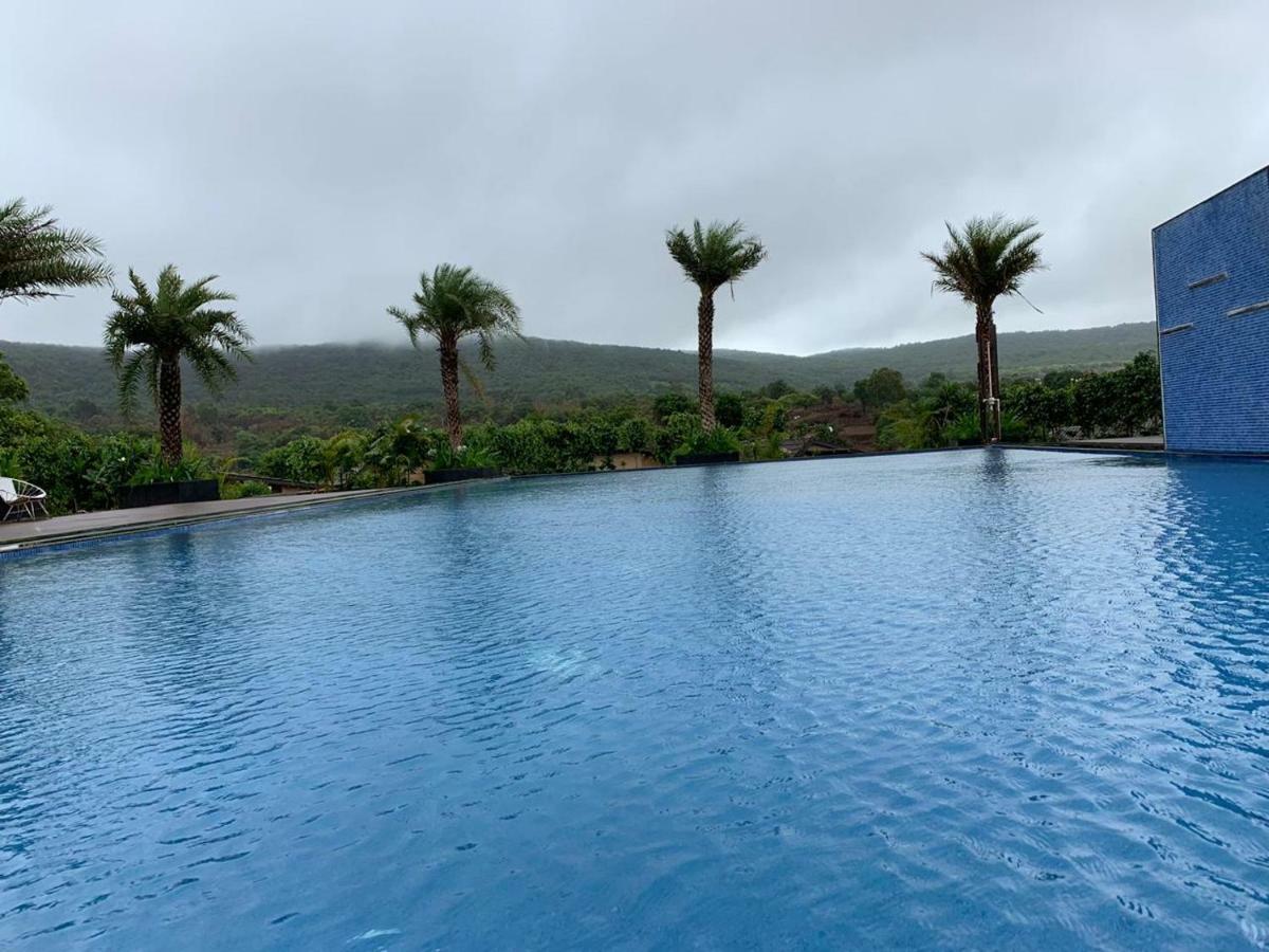 Regenta Resort Belagavi エクステリア 写真