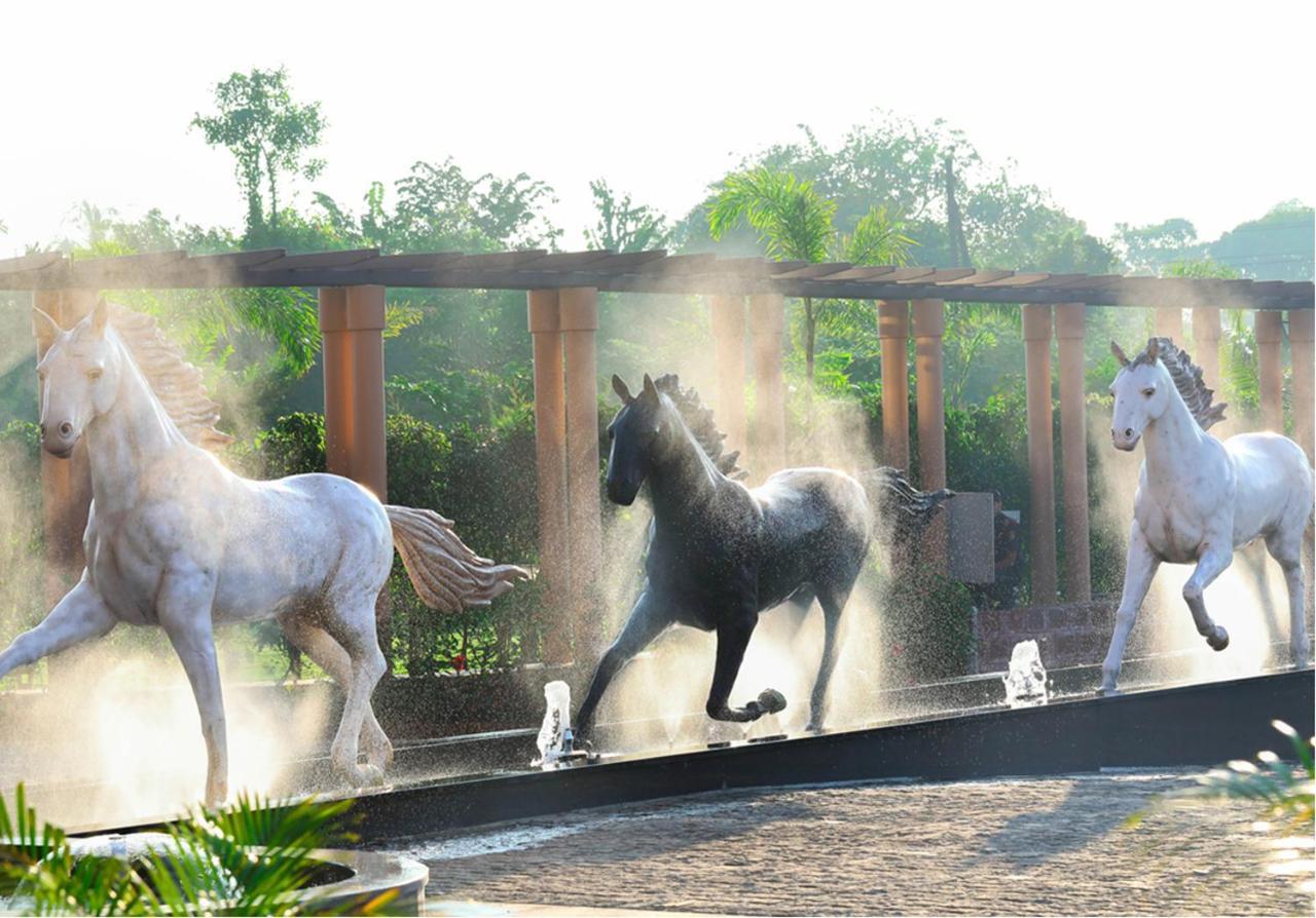 Regenta Resort Belagavi エクステリア 写真